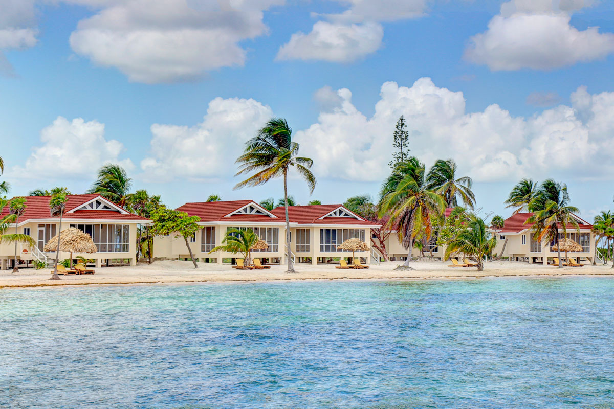 Blackbird Caye Resort: Tranquil Luxury in Belizean Paradise